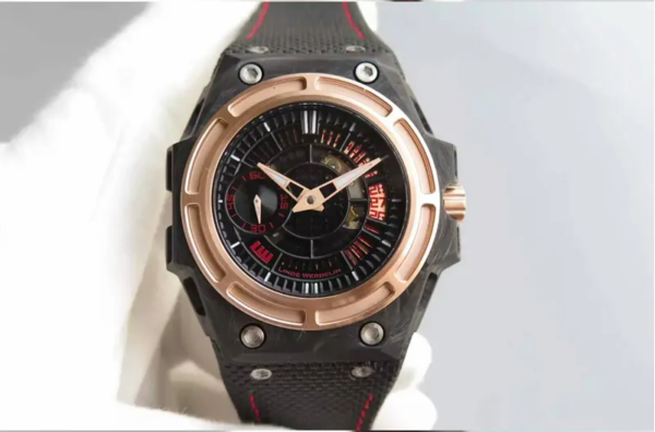 Linde Werdelin Spidolite Tech Gold Forged Carbon Black & Red