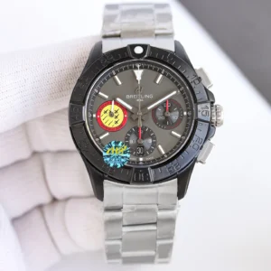 BREITLING Avenger Automatic b01 - 44mm