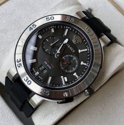 f38450ce-ce76-4d0b-b2ee-ec29ba617190 Versace V Extreme Chronograph Black Tone Dial Black Rubber Strap Watch for Men - VCN020017
