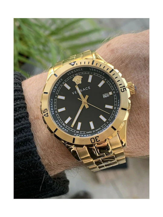 fixedratio_20220802195111_811b7f46 Versace Hellenyium Quartz Black Dial Gold Steel Strap Watch For Men - VE3A00820