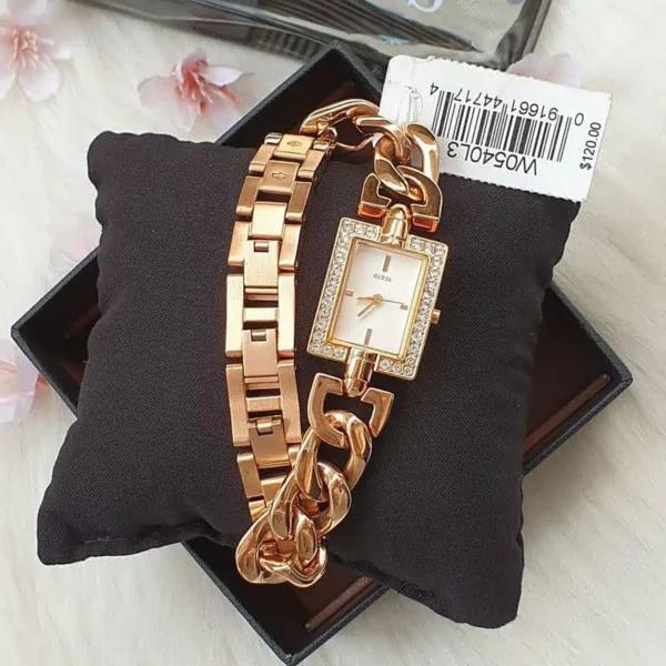 Guess Watch For Women W0540L3