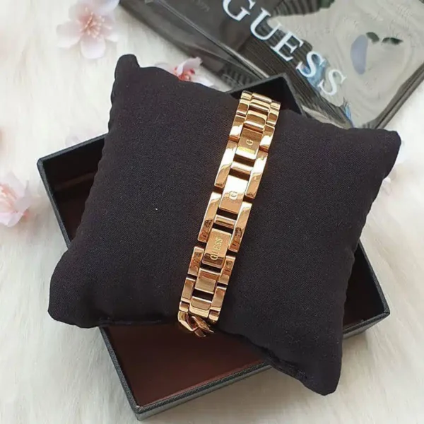 Guess Watch For Women W0540L3