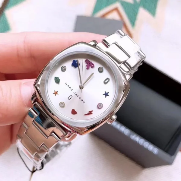 U2ddb46523ef44111a740b822a118b3e09_c4ba366b-4a8f-4ca8-a532-4cac9c96d4c9 Marc Jacobs Mandy Silver Dial Silver Steel Strap Watch for Women - MJ3548