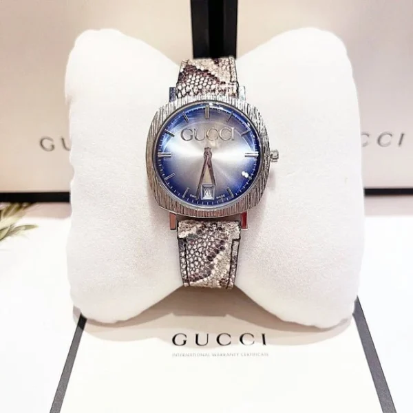 dong-ho-nu-gucci-YA152401-chinh-hang-713298 Gucci Grip Vintage Blue Dial Snakeskin Brown Leather Strap Watch for Women - YA152401