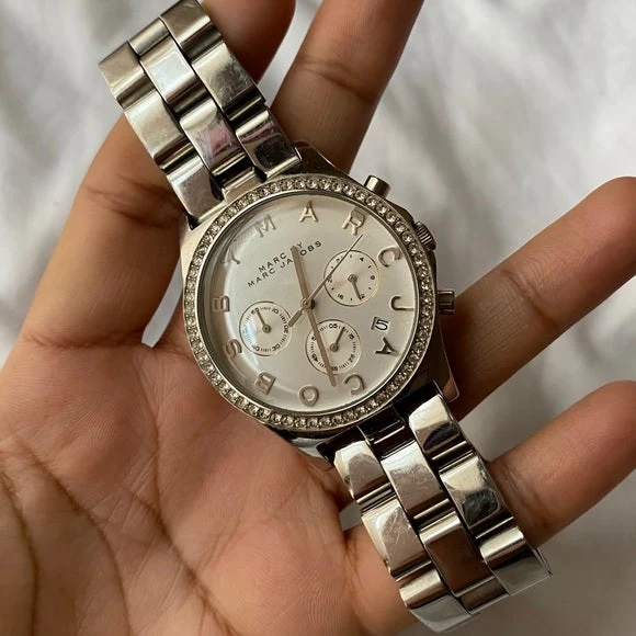 m_5ff9bce29e15590681207f97 Marc Jacobs Henry Glitz Chronograph Silver Dial Silver Steel Strap Watch for Women - MBM9017